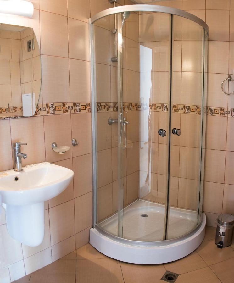Vm Apartments Robinson Beach Pomorie Kültér fotó